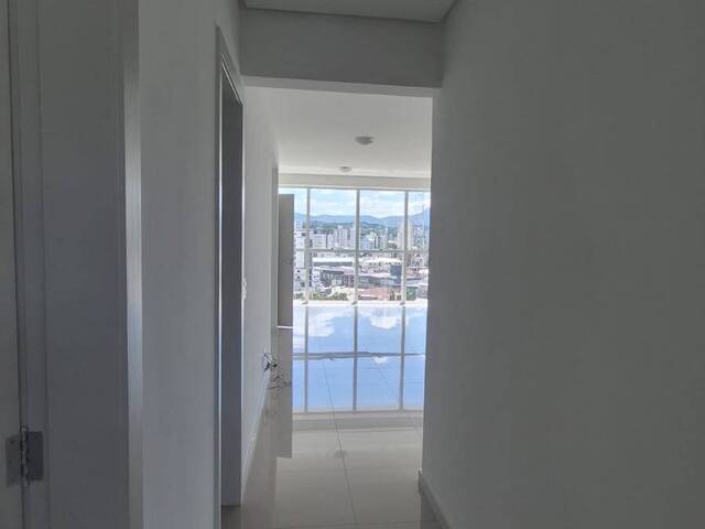 #LA0136 - Apartamento para Locação em Brusque - SC