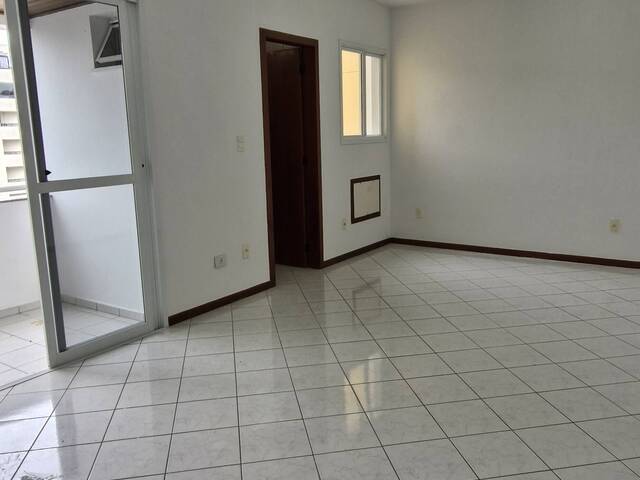 #LA0091 - Apartamento para Locação em Brusque - SC