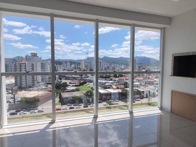 #146 - Apartamento para Venda em Brusque - SC